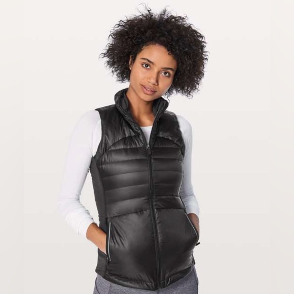 Lululemon Down For A Run Vest II - Picture 1 of 5